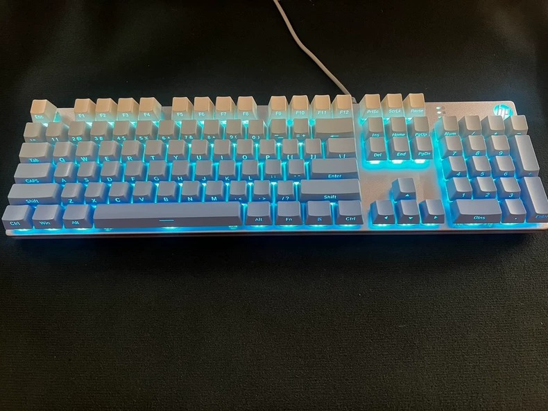 包邮！惠普GK400 机械键盘 104键 电竞 办公 有线 青轴 茶轴 红轴 黑轴  二手惠普GK400机械键盘，104键全键无冲设计！游戏办公无压力！  加厚